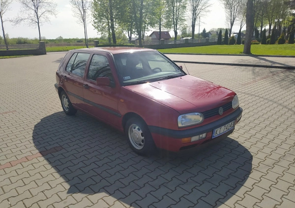 Volkswagen Golf cena 5700 przebieg: 118387, rok produkcji 1993 z Koło małe 29